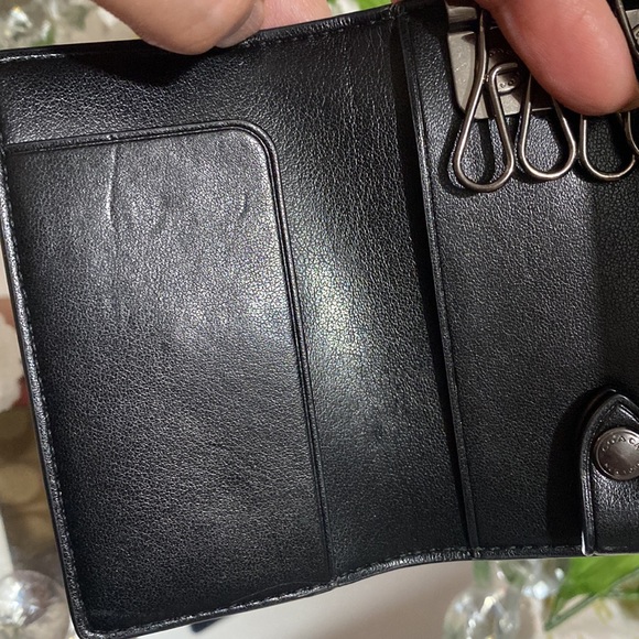 Coach Signature Five Ring Case - Picture 9 of 16